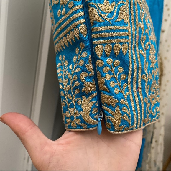 Authentic embroidered imported Indian silk wedding lehenga - Picture 7 of 16